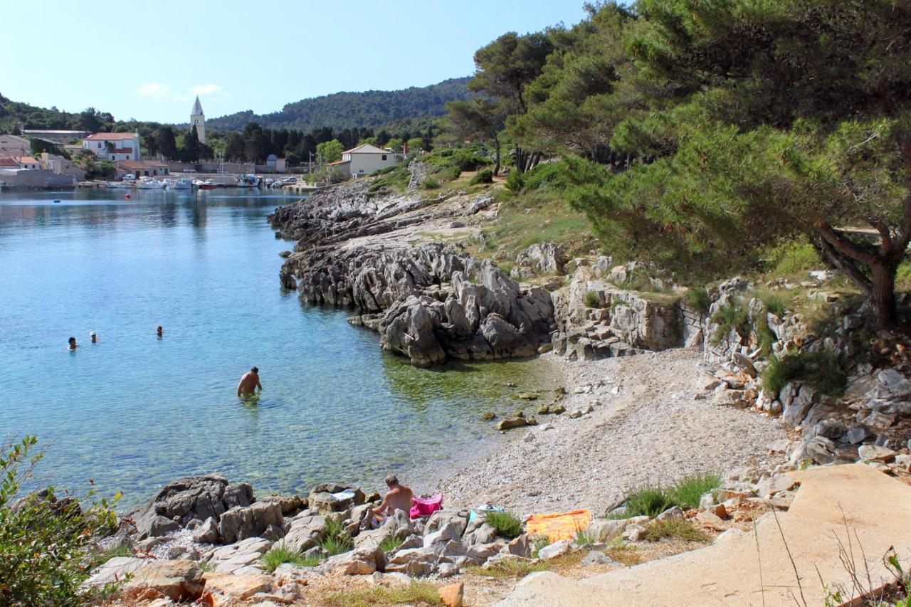 Apartment Mali Losinj 7879B Eksteriør billede