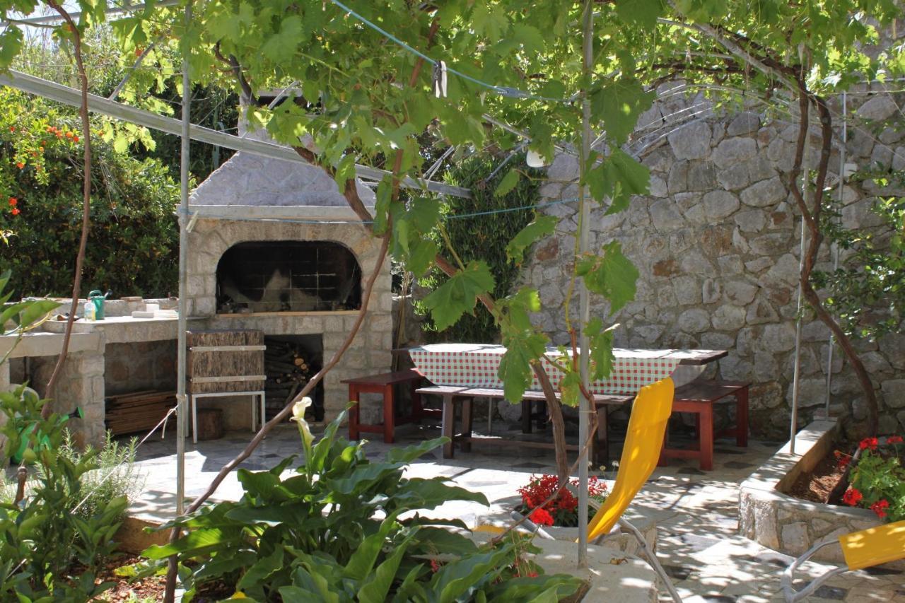 Apartment Mali Losinj 7879B Eksteriør billede