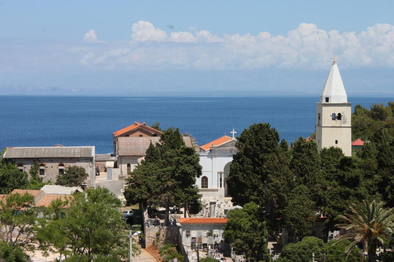 Apartment Mali Losinj 7879B Eksteriør billede