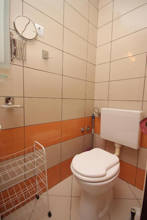 Apartment Mali Losinj 7879B Eksteriør billede